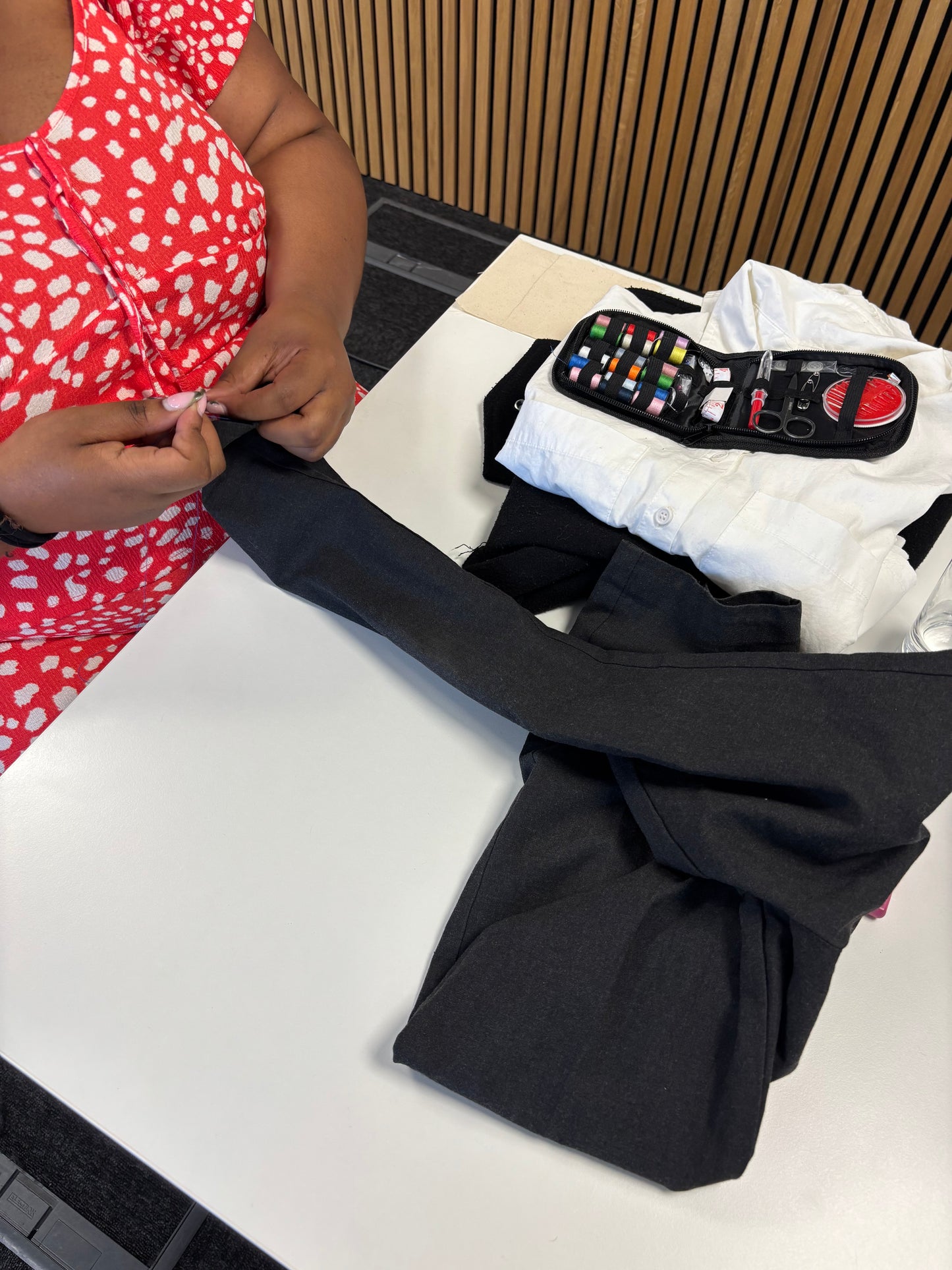 Tailoring For Breakfast: Beginners How To Hand Sew + Mend Clothing